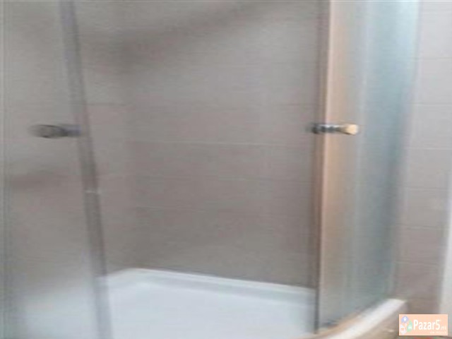 СЕ ИЗДАВА НОВ ДВОСОБЕН СТАН ВО ЦЕНТАР