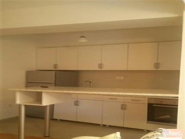 СЕ ИЗДАВА НОВ ДВОСОБЕН СТАН ВО ЦЕНТАР