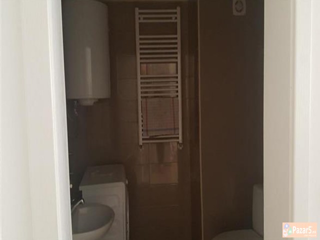 СЕ ИЗДАВА НОВ ДВОСОБЕН СТАН ВО ЦЕНТАР