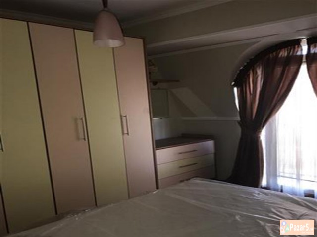 СЕ ИЗДАВА ТРОСОБЕН СТАН ВО ЦЕНТАР