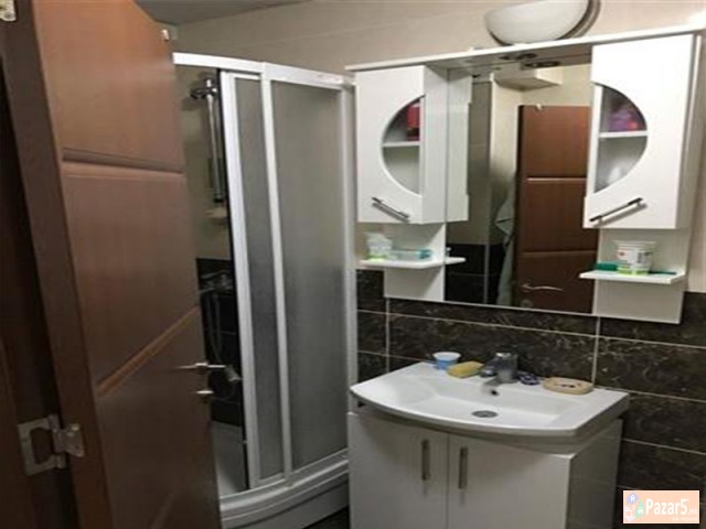 СЕ ИЗДАВА НОВ ДВОСОБЕН СТАН КАЈ МИДА