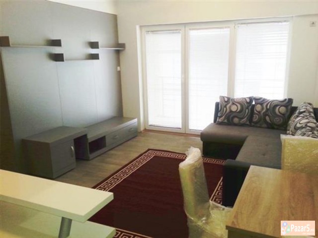 СЕ ИЗДАВА ТРОСОБЕН СТАН ВО ДЕБАР МААЛО