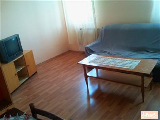 Се изнајмува стан во Козле.