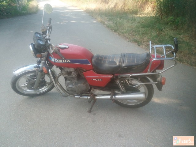 Se Prodava Honda 400cc