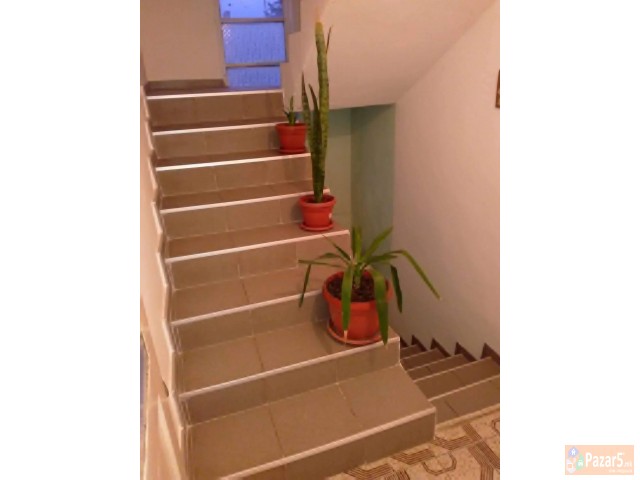 Се продава куќа