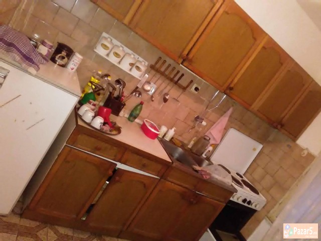 Се продава куќа