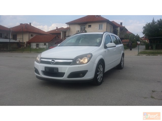 Opel Astra 1.6 105 Ks + Plin