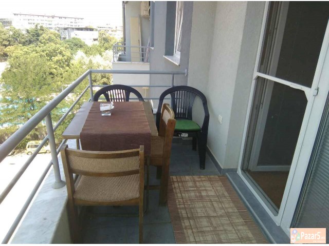 Се продава стан од 61m2 во Расадник!