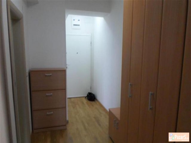 СЕ ИЗДАВА НОВ ДВОСОБЕН СТАН КАЈ НЕУРОМЕДИКА