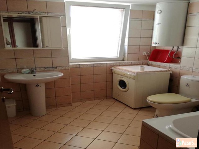 СЕ ИЗДАВА ДВОСОБЕН СТАН ВО ЦЕНТАР/РАМСТОР