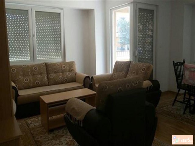 СЕ ИЗДАВА ТРОСОБЕН СТАН ВО АЕРОДРОМ