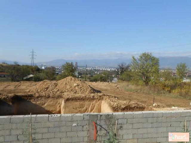 Plac Vo Pintija So Perfekten Pogled Na Skopje