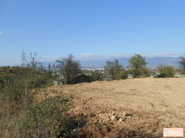 Plac Vo Pintija So Perfekten Pogled Na Skopje