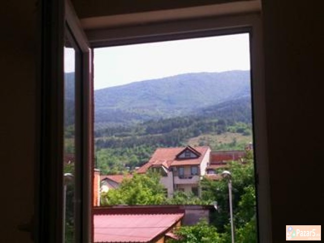 Se Izdava Stana Vo Kozle.