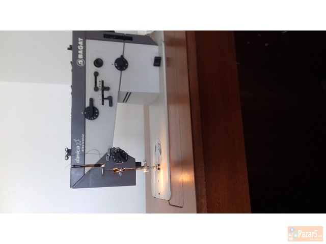 Машина за шиење 