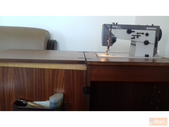 Машина за шиење 