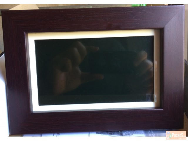 Prodavam Nov Nekoristen 7 Inchen Digitalna Foto Ra