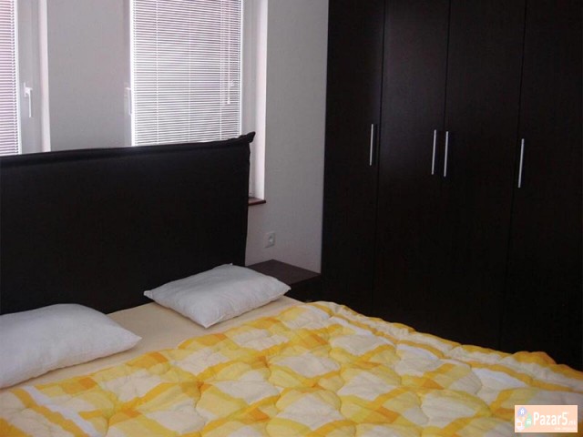 СЕ ИЗДАВА ТРОСОБЕН СТАН ВО ДЕБАР МААЛО