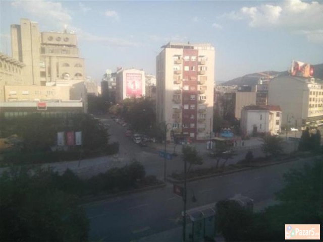 СЕ ИЗДАВА ТРОСОБЕН СТАН ВО ЦЕНТАР