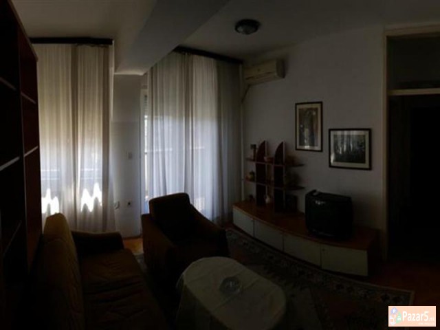 СЕ ИЗДАВА ТРОСОБЕН СТАН КАЈ НОВА ЖЕЛЕЗНИЧКА