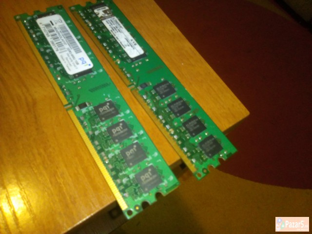 Делови за компјутер