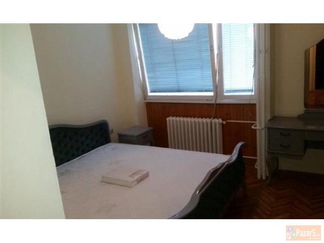 Се издава трособен стан кај Соборен Храм