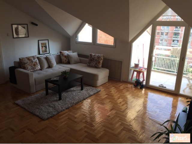 СЕ ИЗДАВА СТАН ВО КАПИШТЕЦ