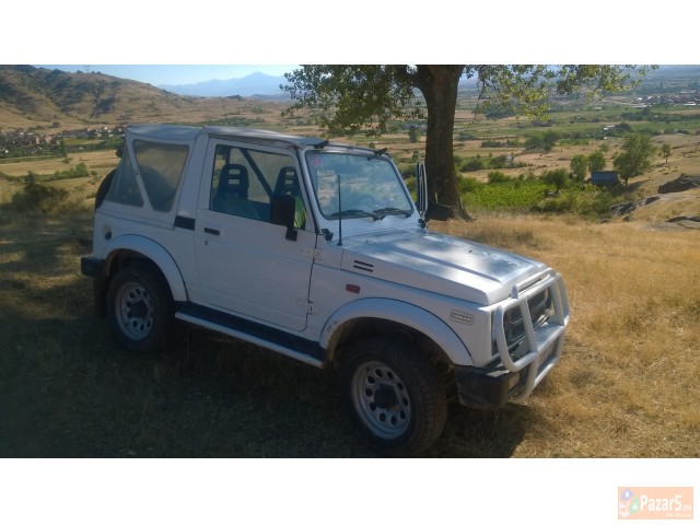 Suzuki Samurai