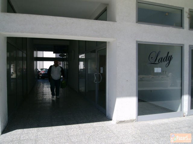 Се издава дуќан во згр. Македонија2