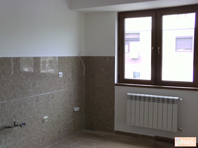  СЕ ПРОДАВА 3 И 4 СОБЕН СТАН ВО ТАФТАЛИЏЕ 