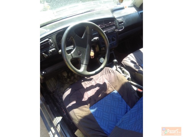 Se Prodava Golf 3 Gti 1/8 Plin Dizna Registriran C