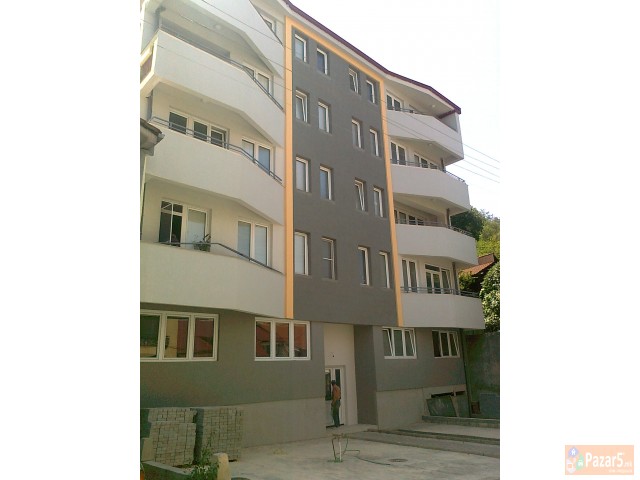 Se Izdava Garsonjera Vo Centar