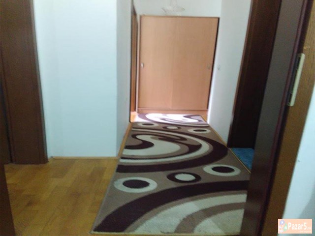  СЕ ИЗДАВА ТРОСОБЕН СТАН ВО КИСЕЛА ВОДА