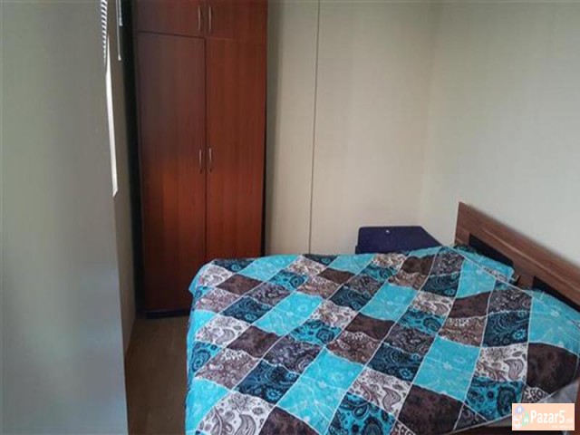 СЕ ИЗДАВА ТРОСОБЕН СТАН КАЈ НОВА ЖЕЛЕЗНИЧКА