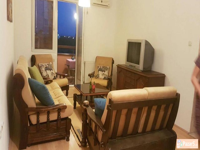 СЕ ИЗДАВА ДВОСОБЕН СТАН ВО КИСЕЛА ВОДА