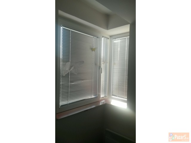 Се продаваат прозори