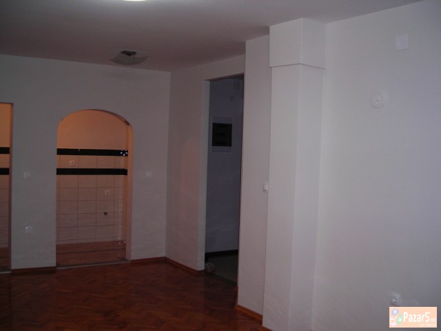 Se Izdava Stan Vo Centar