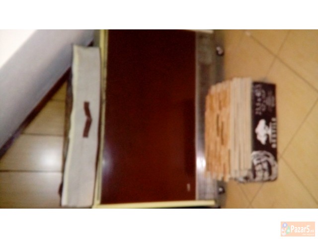 Elektricna Pecka Seska