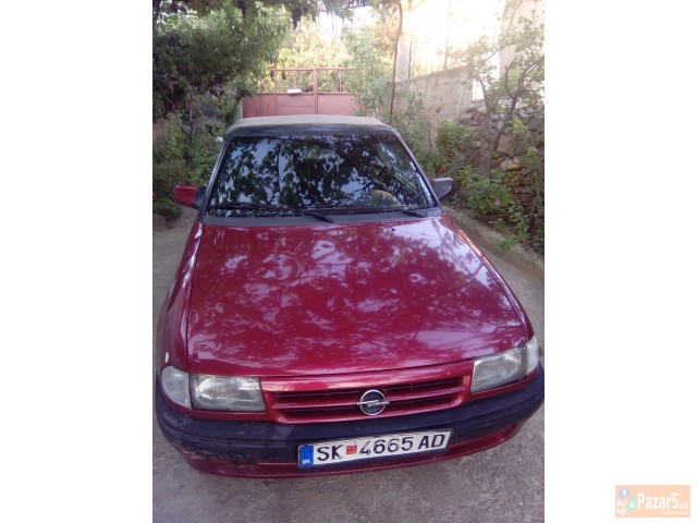 Opela Astra Cabrio Bertone