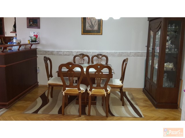 Се продава стан 83 м2 во Ново Лисиче со поглед пре