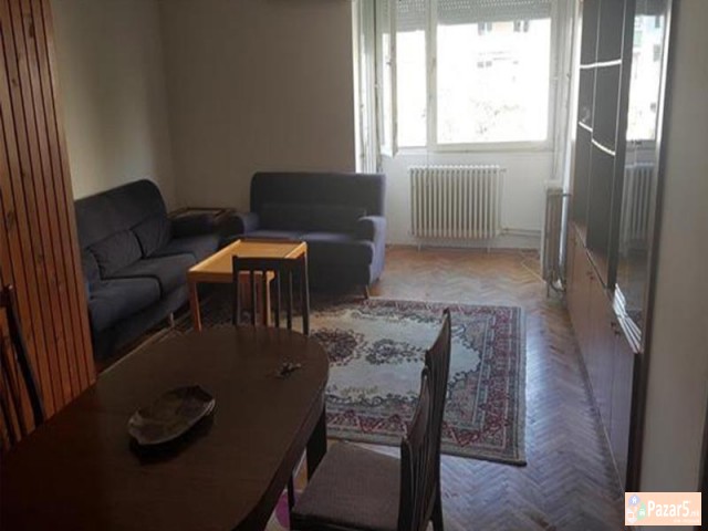 СЕ ИЗДАВА ТРОСОБЕН СТАН ВО ЦЕНТАР