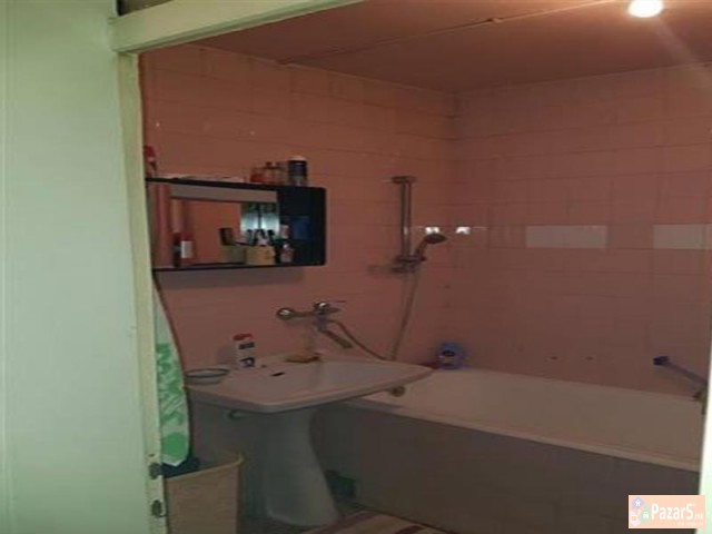 СЕ ИЗДАВА ТРОСОБЕН СТАН ВО ЦЕНТАР