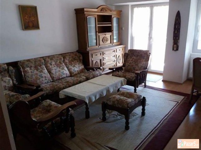 СЕ ИЗДАВА ТРОСОБЕН СТАН ВО КИСЕЛА ВОДА