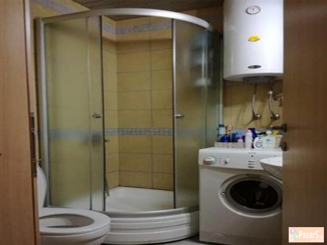 СЕ ИЗДАВА ТРОСОБЕН СТАН ВО ЦЕНТАР