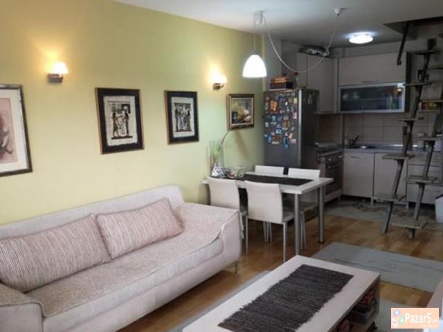 СЕ ИЗДАВА ТРОСОБЕН СТАН ВО ЦЕНТАР