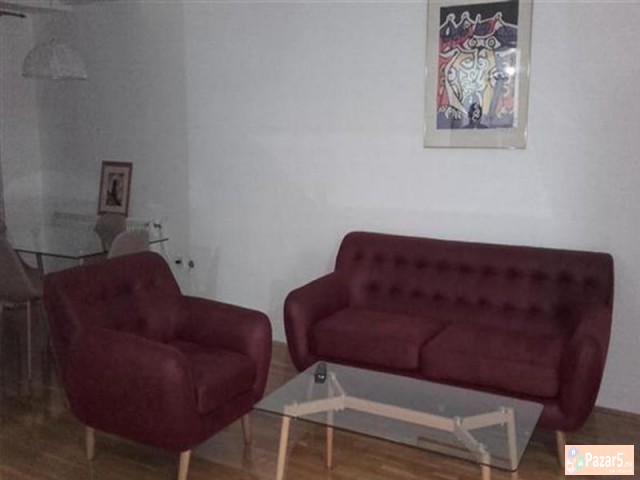 СЕ ИЗДАВА НОВ НЕВСЕЛУВАН ТРОСОБЕН СТАН ВО ЦЕНТАР