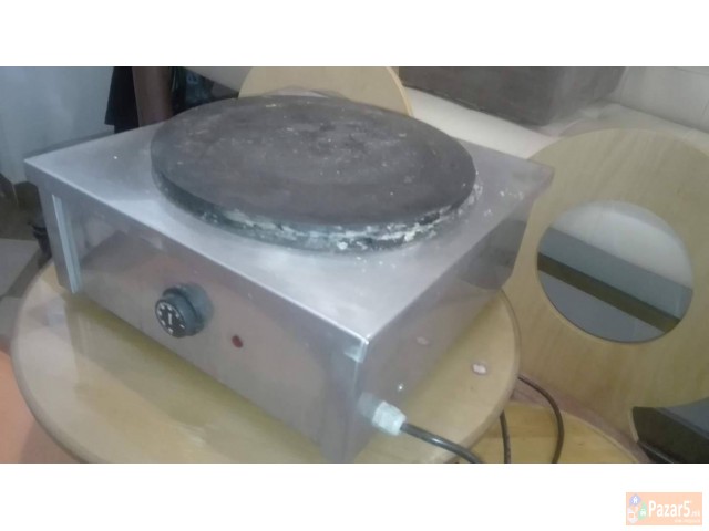 Frizider ,vitrina Za Torti,slatki,suvomesnato