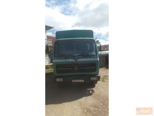 Kamion Mercedes 12.13
