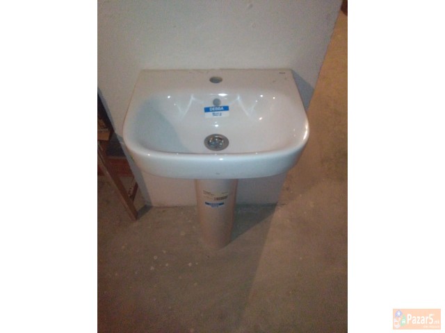 Продавам лавабо со чизма