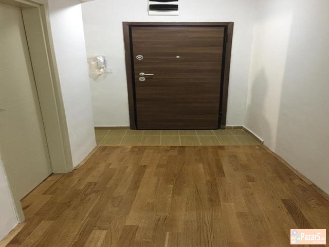 Se Izdava Nov Nevseluvan Trosoben Stan Vo Centar